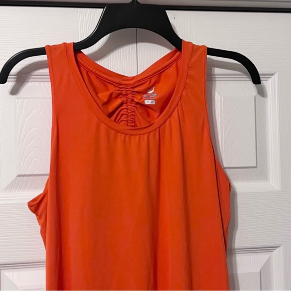 Merrell Open Back Ruched Orange Tank Top Size Medium - Picture 2 of 11